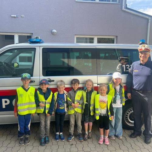 Kinder Polizei